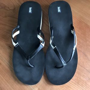Keds women’s Flip Flops size 9.5